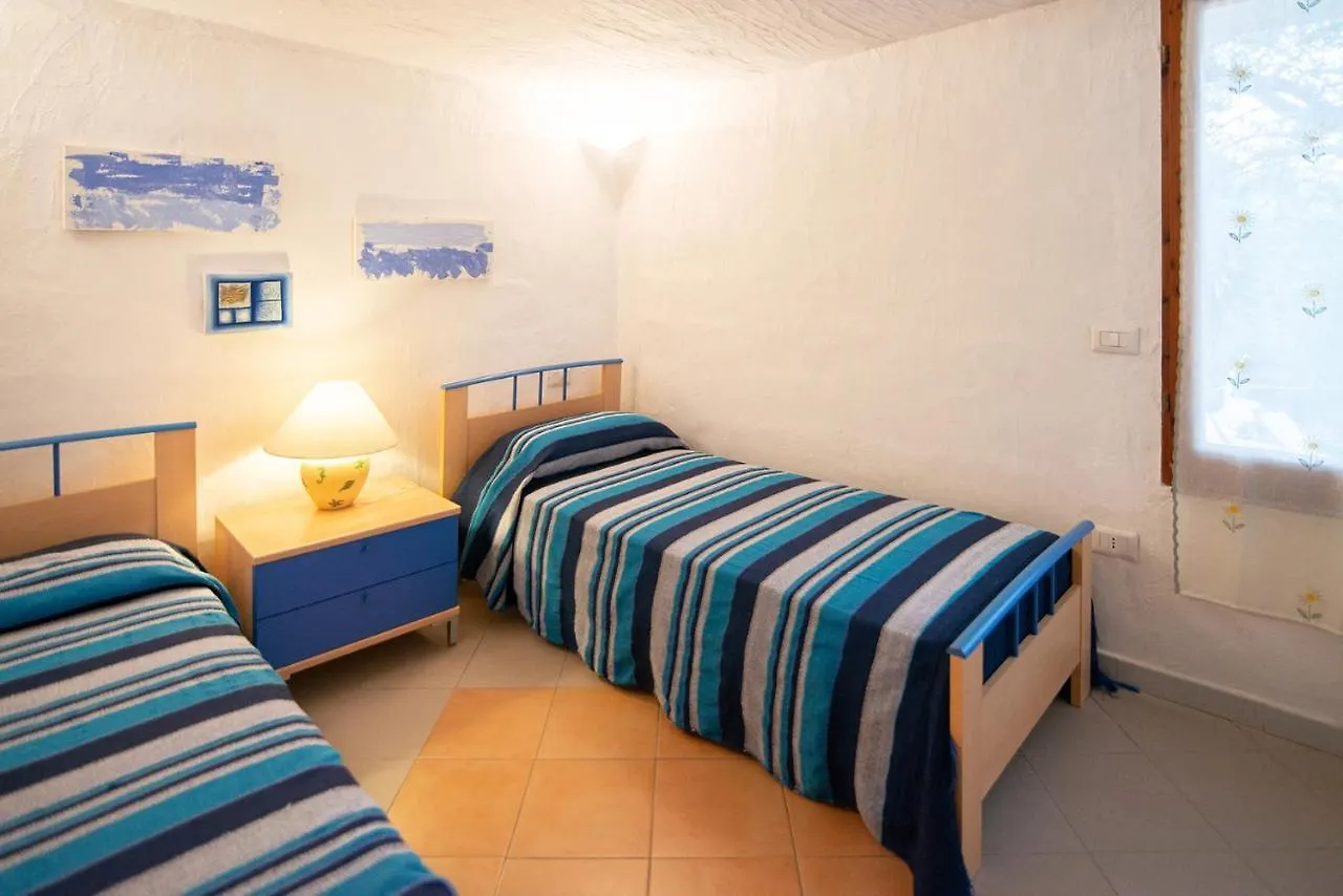 Holiday home Villa Bouganville Barrabisa